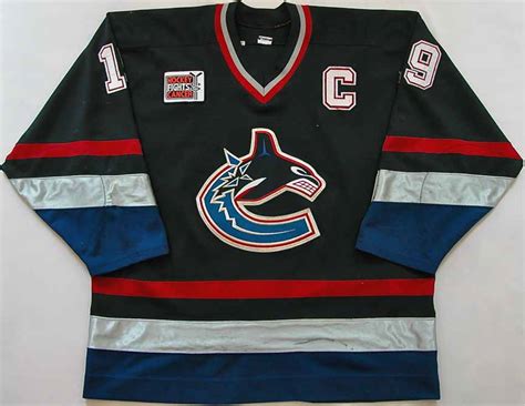 You can modify, copy and distribute the vectors on vancouver canucks logo in pnglogos.com. 2000-01 Markus Naslund Vancouver Canucks Game Worn Jersey ...