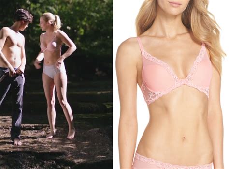 Riverdale Season Episode Betty S Pink Lace Bra Shop Your Tv