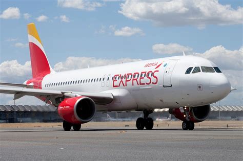 Réservez vos billets d'avion entre toulouse et nantes grâce au comparateur de vols govoyages.com. Ibéria Express s'envole vers Toulouse