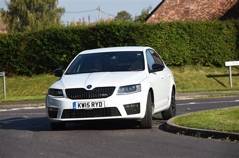 Skoda Octavia Vrs 230 Review Auto Express