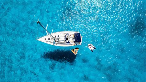 Boat On Blue Sea 4k Wallpaper🌟 3840x2160 Wallpaper