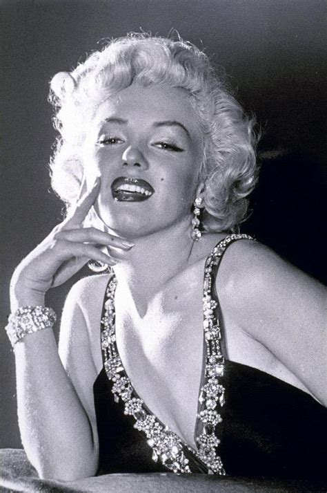 Beautiful Marilyn Monroe Photoshoots By Frank Powolny In Vintage