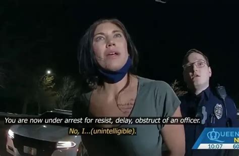 Dazed Hope Solo Yanked From Car By Cops In New Footage From Dwi Arrest Daily Mail Online