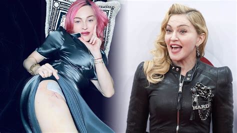 Madonna se v 62 letech nechala poprvé v životě tetovat Ukázala i svých