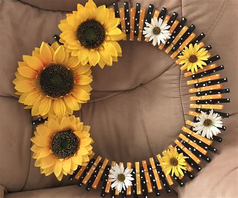 Clothespin Sunflower Wreath 7 Steps With Pictures Instructables