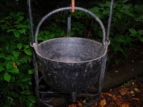 Antique Cast Iron Footed Pot Witch Cauldron By Pinkwilly506