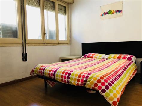 Nice Single Room For Rent In Eixample Barcelona Room For Rent Barcelona