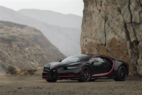 Bugatti Chiron Super Sport Side View