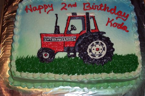 Christmas in july birthday cakes. Tractor birthday cake - All buttercream. Picture was done ...