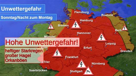 Es werde mit heftigem starkregen und hagel gerechnet, heißt es. Wetter in Deutschland: Gewitter-Walze! Hier drohen heute ...