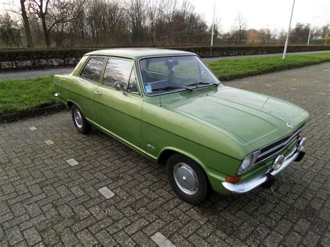 opel kadett b 1973 http://autobedrijfmets.wix.com/autobedrijfmets (met