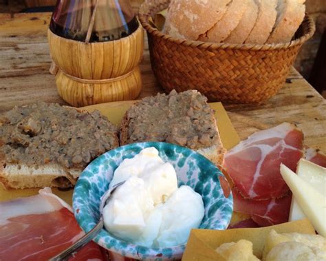 Tuscan Food Whats On The Menu Love From Tuscany