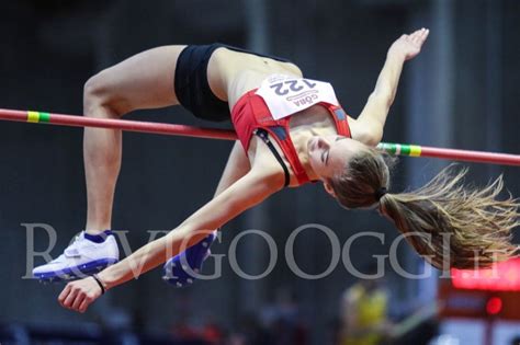 La 26enne scledense, specialista del salto in alto e in forza al gruppo sportivo carabinieri, ieri a siena ha saltato la. Strepitoso titolo tricolore di Rachele Bovo - ATLETICA ...