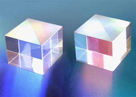 It has 6 faces, 12 edges, and 8 vertices. X-Cube | Foreal Spectrum