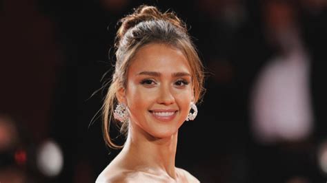 Jessica Alba Talks Being A Virgin In Hollywood My Sexuality Made Me