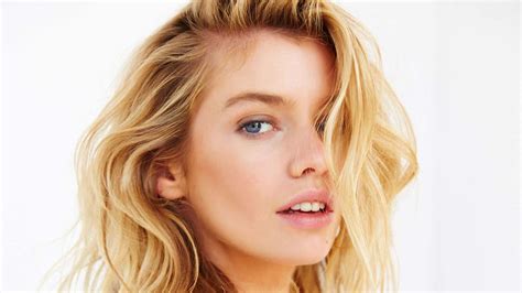 Download Face Blue Eyes Blonde Model Celebrity Stella Maxwell Hd Wallpaper