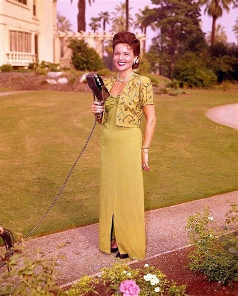 Betty White 1940 She Was A Hotty Then And Still A Hotty Today