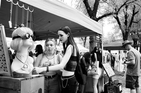 Flea Market : r/streetphotography