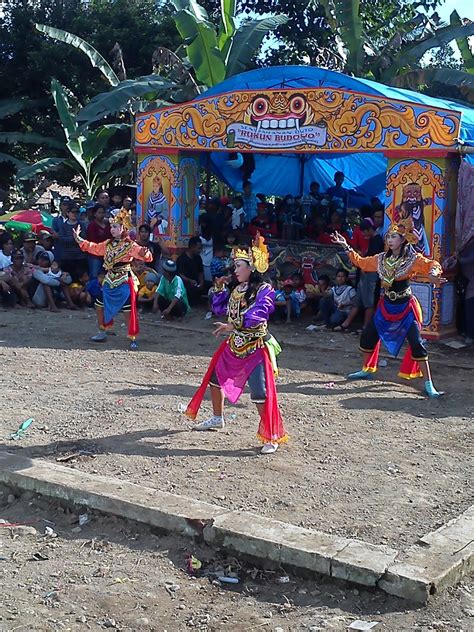 kesenian budaya jaranan banyuwangi - Info Banyuwangi