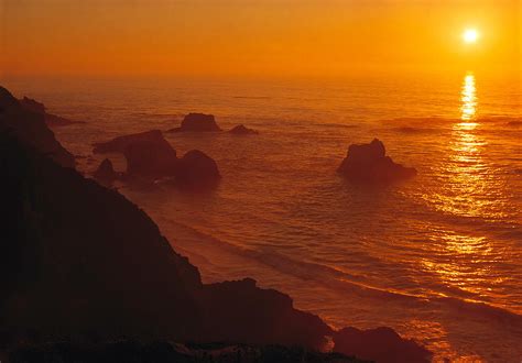 Sunset Over The Pacific Ocean Photograph By Douglas Pulsipher Fine
