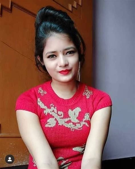 7064 Likes 234 Comments Neha Rajput Neharajput143 On Instagram In 2020 Stylish Girl