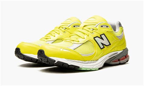 New Balance 2002r Sulphur Yellow Yellow M2002rlc Free Delivery And