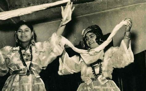 Algerian Women Postcard Algerian Women Circa 1950s Midnight