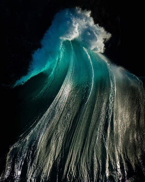You Will Have Never Seen Ocean Waves Captured Like This Before UltraLinx