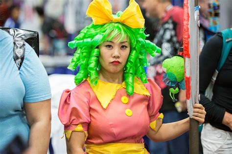 comic con cosplayers reveal what goes into their amazing costumes huffpost weird news