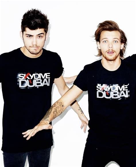 Pin By Meersha On Zouis Asf One Direction Images Harry Styles Photoshoot One Direction Pictures