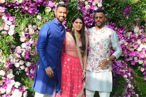 Krunal himanshu pandya (born 24 march 1991) is an indian international cricketer. Mumbai Indians reunite at Akash Ambani-Shloka Mehta ...