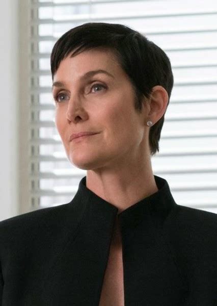 Fan Casting Carrie Anne Moss As Worst In The Best And Worst Superhero