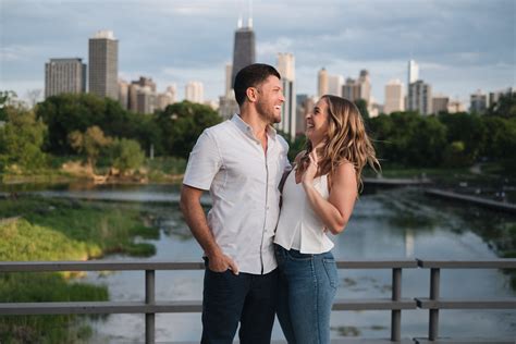 How To Pick Chicago Engagement Session Locations Michael And Kristin