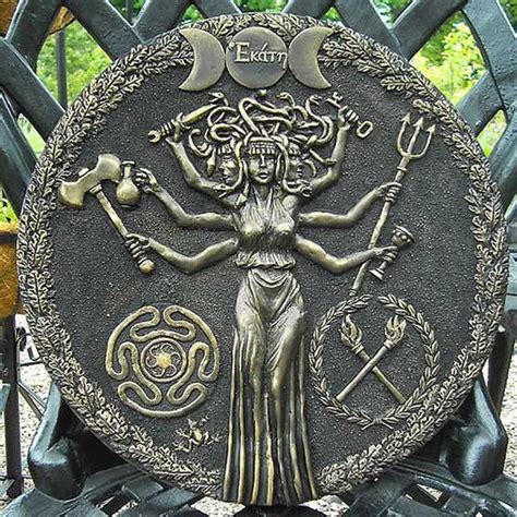 Hécate Hekate Hecate Pagan Art
