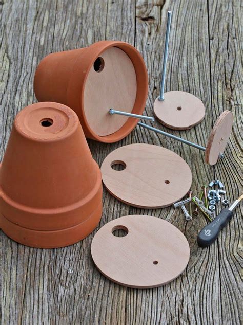 Gigapromo is the website to compare merlin guerin. So wird aus einem Blumentopf ein Nistkasten | Nichoir ...