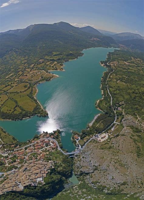 Lago Di Barrea Drone Vallis Regia Hotel Holidays Barrea