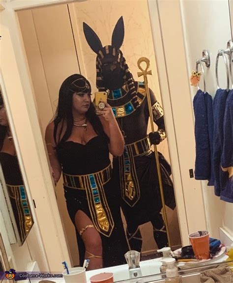 Anubis And Isis Couple Costume Easy Diy Costumes Photo 2 4