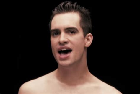 ‘panic At The Disco Front Man Brendon Urie Comes Out Lgbtq Nation