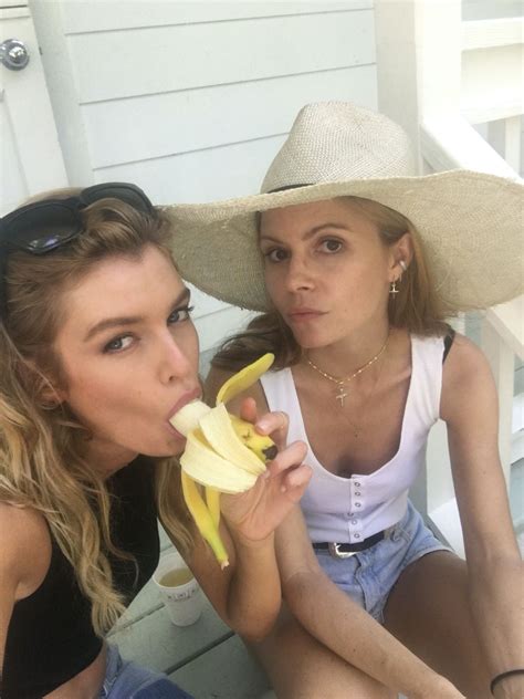 Stella Maxwell Nackt Hat Das Fappening Durchgesickert Fotos