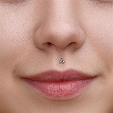 Titanium Lip Piercing Sieraden Medusa Sieraden Monroe Stud Etsy