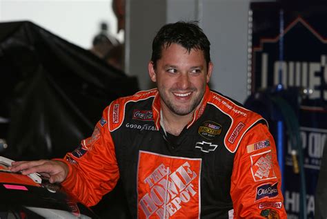 A total of 58 individuals have been inducted into the nascar hall of fame. NASCAR announces Columbus native Tony Stewart nominated ...
