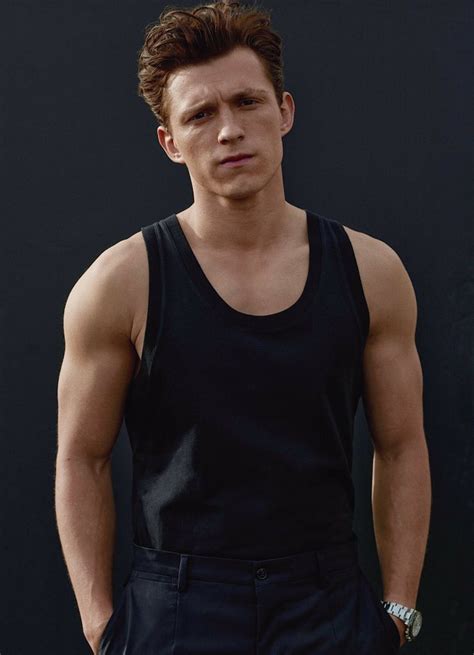 twinkerbell 💦😈 on twitter rt lfonsoholland tom holland can ch0ke me with his biceps 🥰