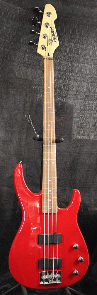 Peavey Foundation Fretless Bass