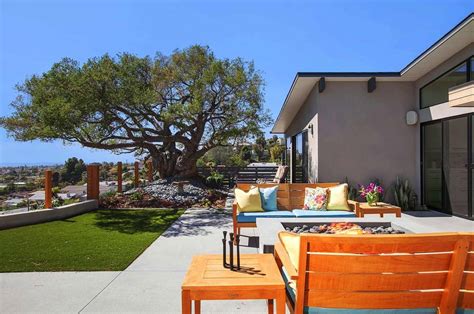 Impressive Mid Century Modern Remodel In San Diego Opens To Outdoors