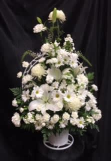 Our funeral basket arrangements are some of the best offerings in the industry. ONE SIDED FUNERAL BASKET ARRANGEMENT in Lihue, HI ...