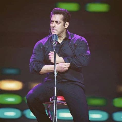 Salman Khan Gives A Sneak Peek Into His Da Bangg Tour 2017 In London