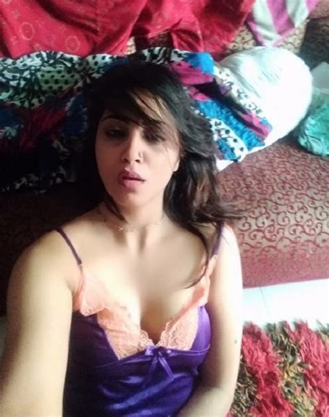 Hot Actress Arshi Khan Hot Pics Arshi Khan Unseen Hot Bikini Images