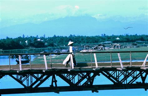 Old Dong Ha Bridge One Lane Bridge At Dong Ha On Route 1d Flickr