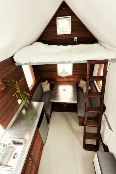Luxurious tiny house squeezes in a loft with space to stand. Future Tech: 16 Modern Tiny Homes - Tiny Houses For Tiny ...