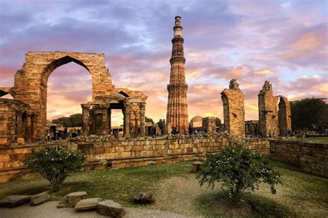 Top 10 Historical Monuments In India Welcome To Traveling To World